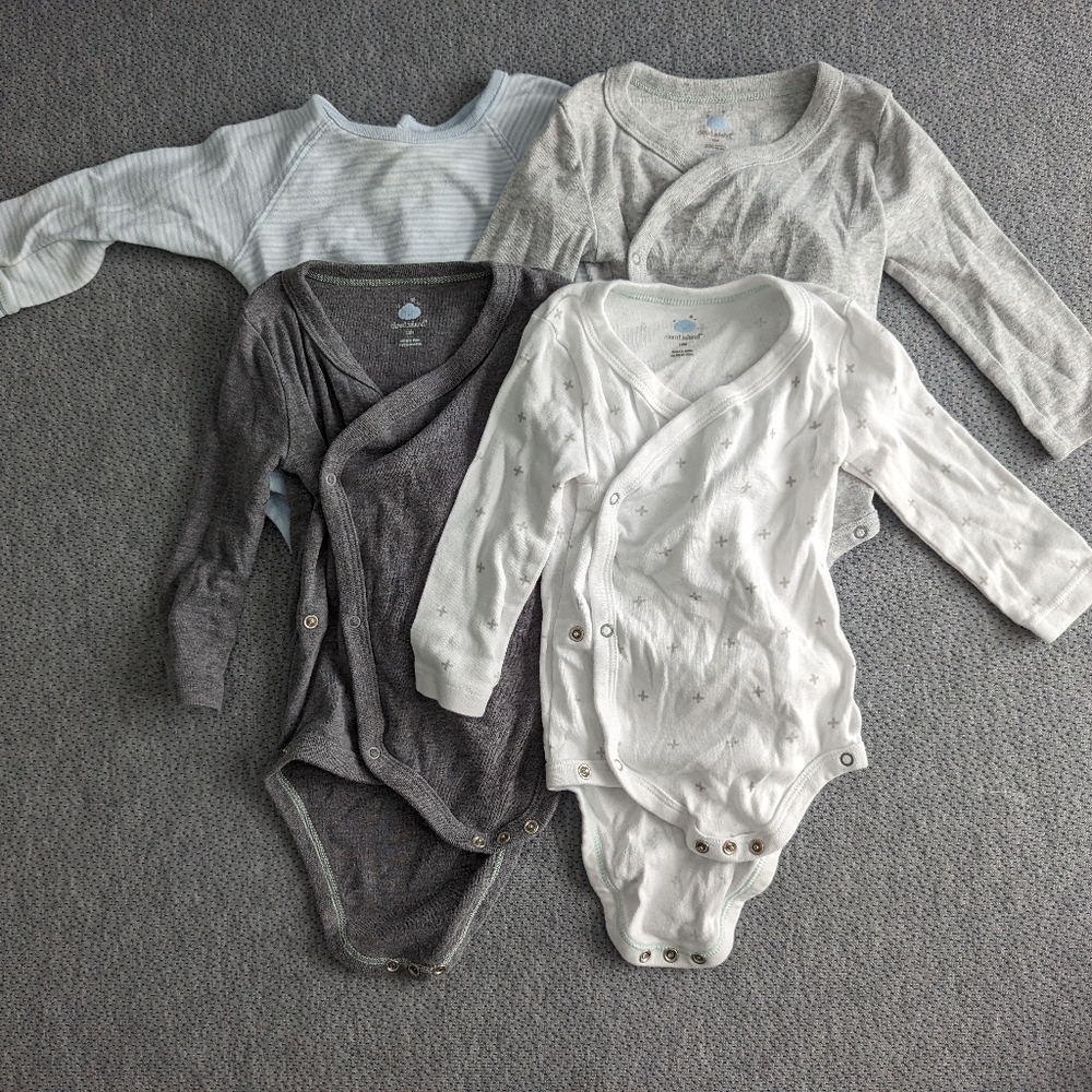 5/$25 Lot of 4 long sleeve onesies from Cloud Island and Children's Place